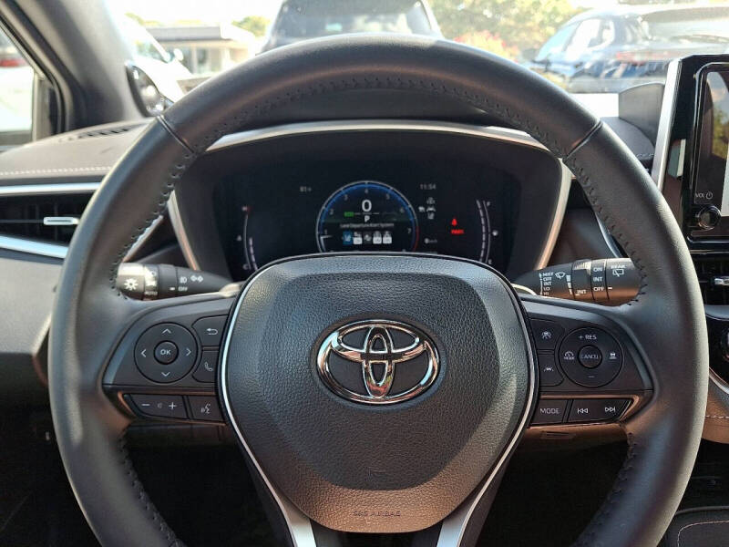 2023 Toyota Corolla Hatchback XSE