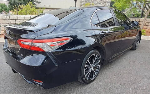 2018 Toyota Camry SE