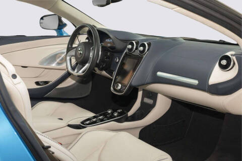 2023 McLaren GT