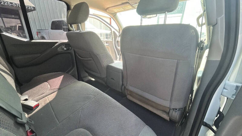 2021 Nissan Frontier