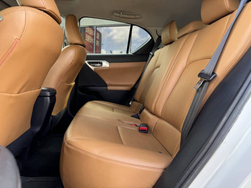 2012 Lexus CT 200h