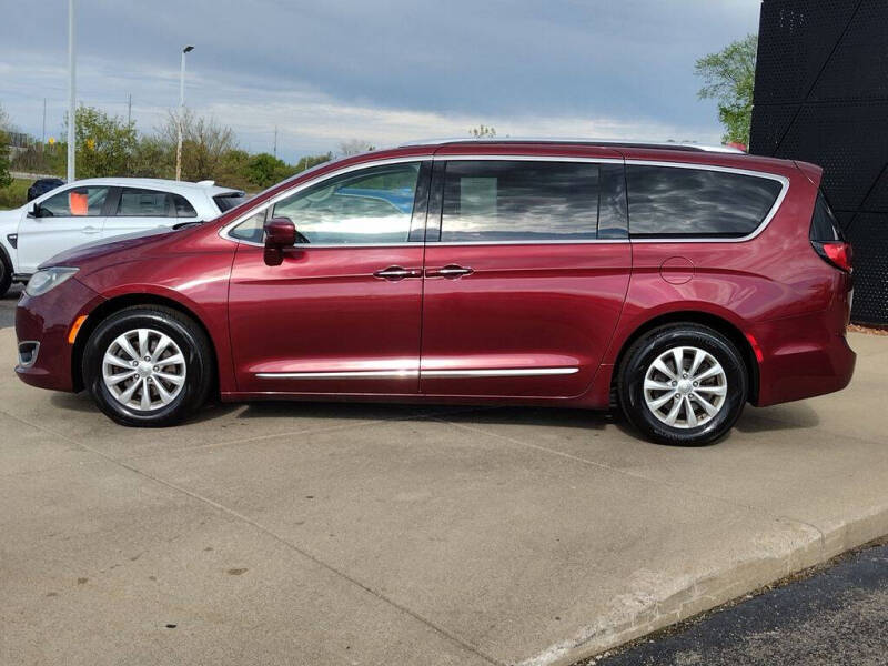 2018 Chrysler Pacifica Touring L Plus