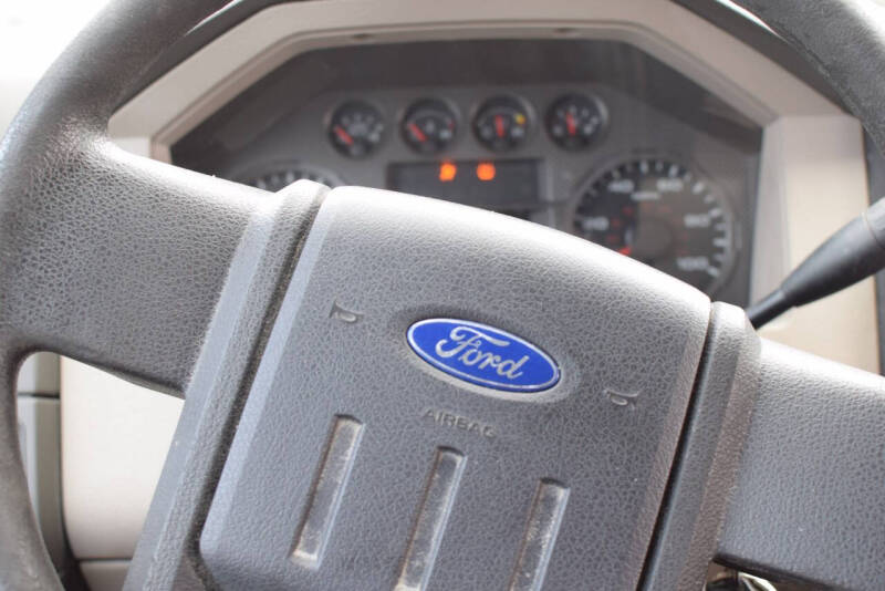 2010 Ford F-350 Super Duty XL