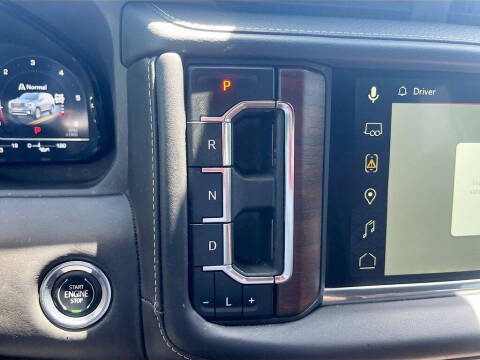 2023 GMC Yukon Denali Ultimate