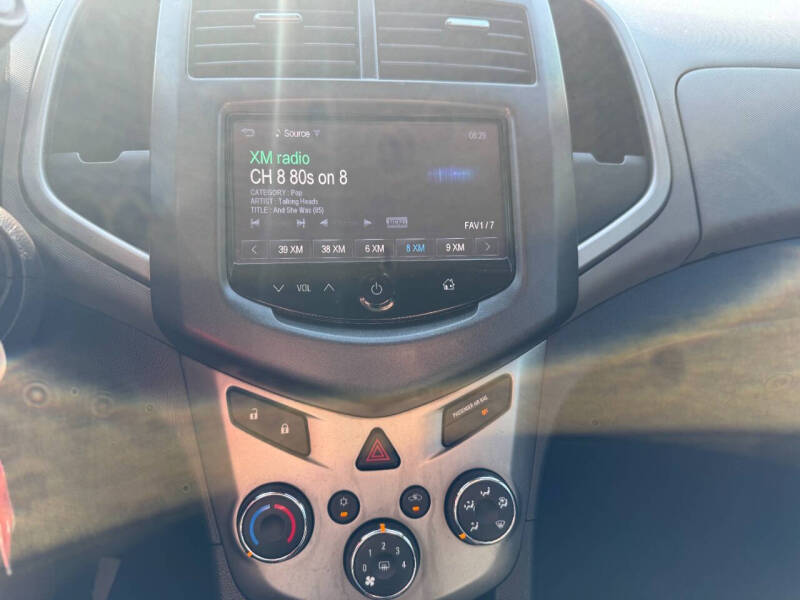 2016 Chevrolet Sonic LT Auto
