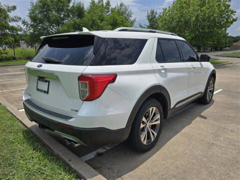 2020 Ford Explorer Platinum