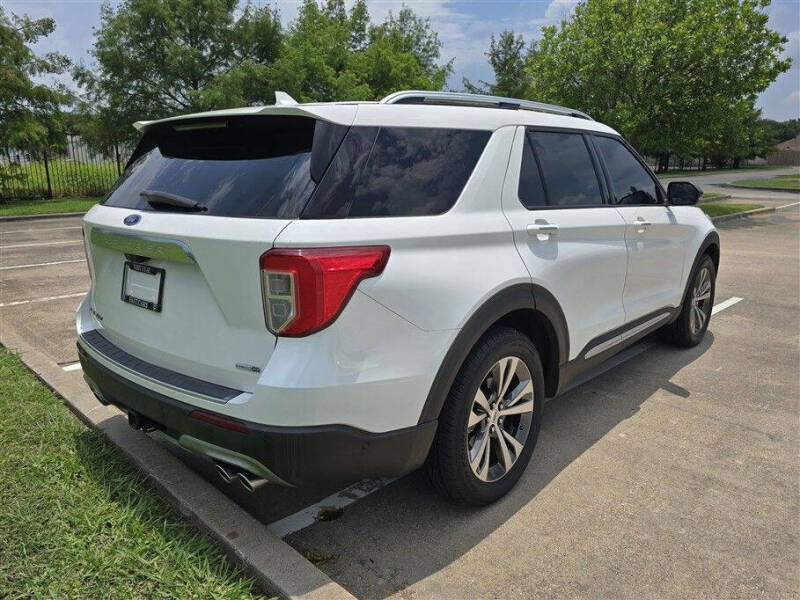 2020 Ford Explorer Platinum