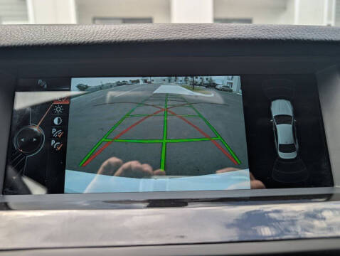 2013 BMW 5 Series 528i