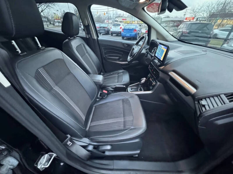 2020 Ford EcoSport SES