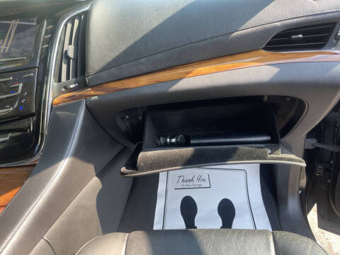 2015 Cadillac Escalade Luxury