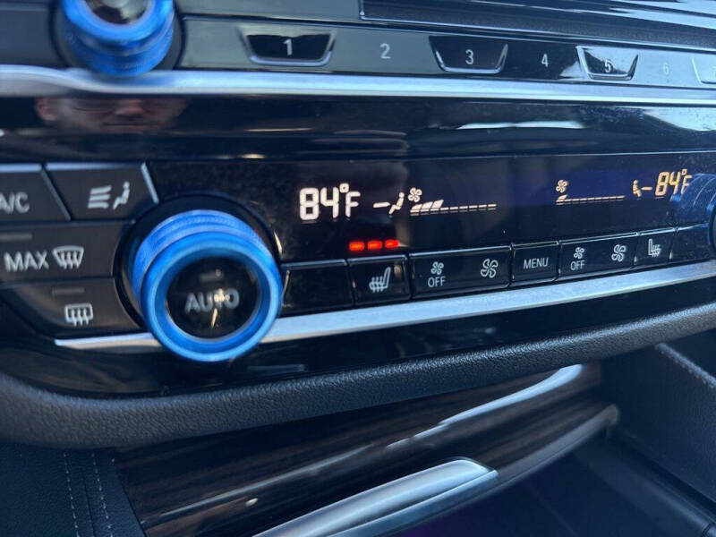 2018 BMW 5 Series 540i