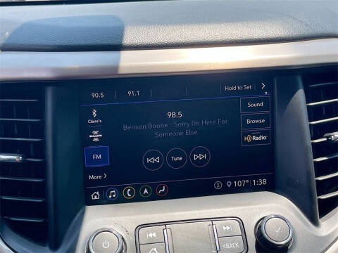 2020 GMC Acadia Denali