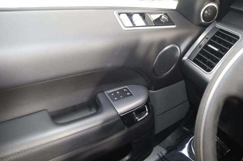 2020 Land Rover Range Rover Sport HST