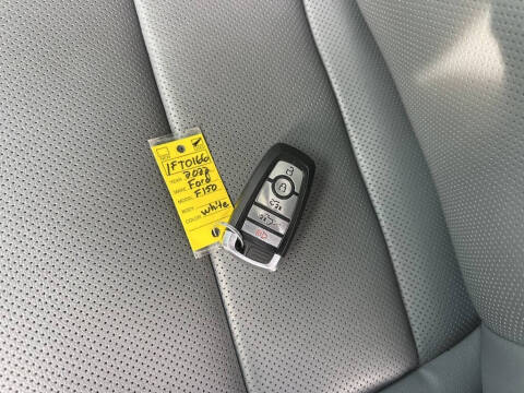 2022 Ford F-150 Lightning Lariat