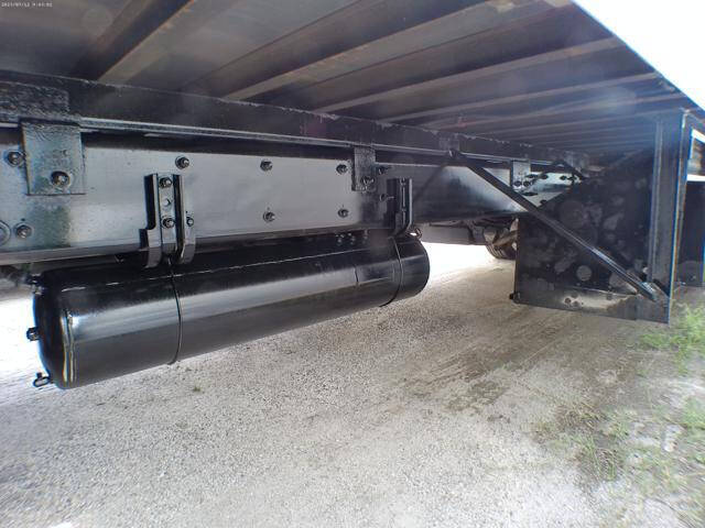 2018 Freightliner M2 106