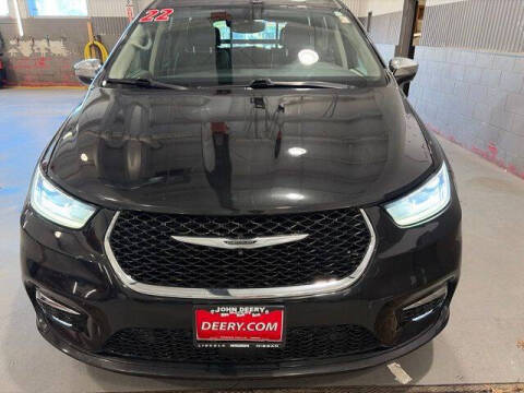 2022 Chrysler Pacifica Limited