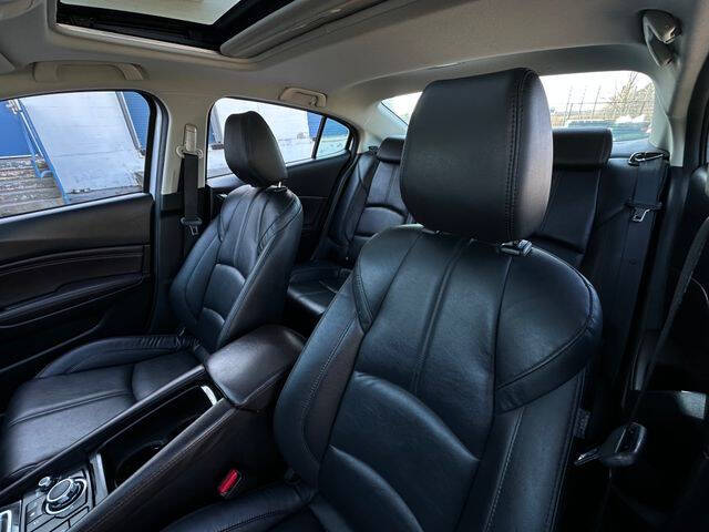 2017 Mazda MAZDA3 Touring