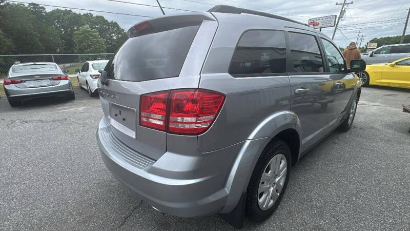 2017 Dodge Journey SE