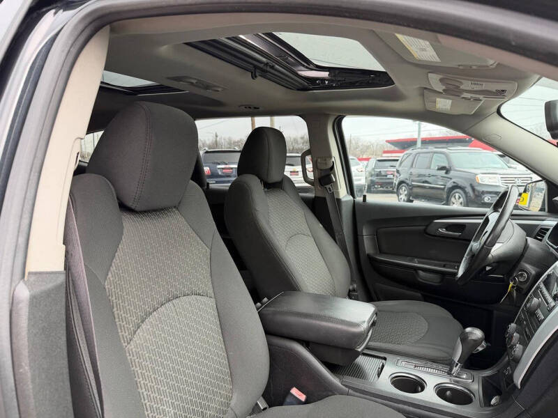 2011 Chevrolet Traverse LT