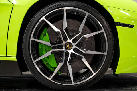 2015 Lamborghini Aventador LP 700-4