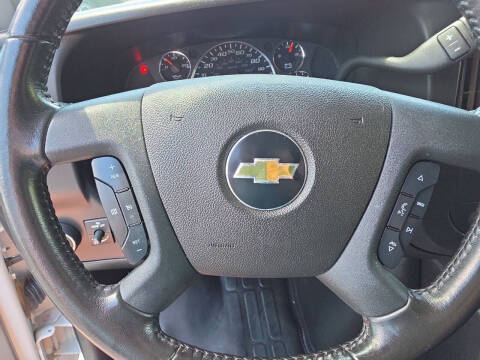2022 Chevrolet Express 2500