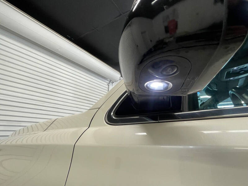 2015 Cadillac Escalade Premium