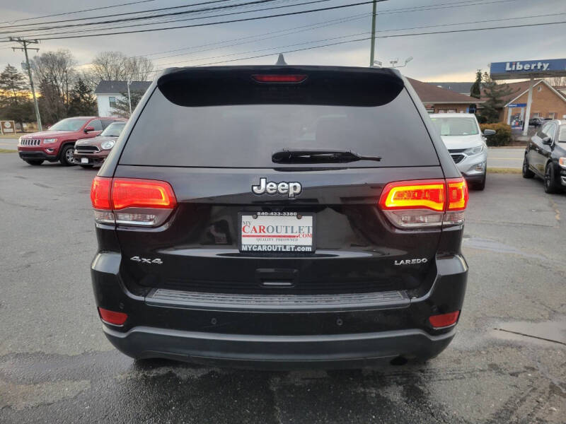 2017 Jeep Grand Cherokee Laredo