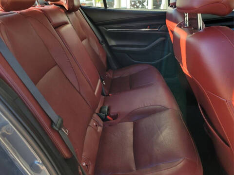 2023 Mazda Mazda3 Sedan 2.5 S Carbon Edition