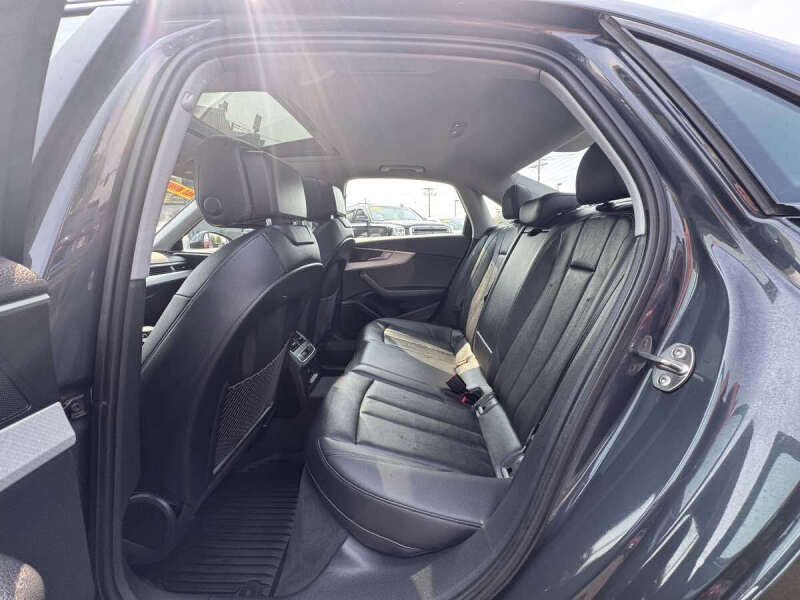 2017 Audi A4 2.0T quattro Premium