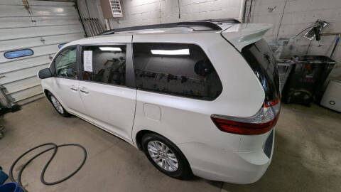2016 Toyota Sienna