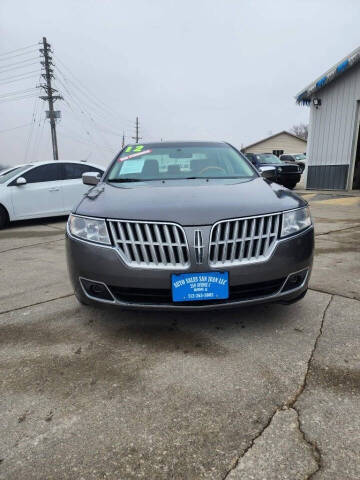2012 Lincoln MKZ