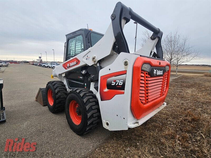 2020 Bobcat S76