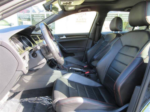 2017 Volkswagen Golf GTI Autobahn