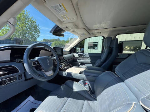 2018 Lincoln Navigator Black Label