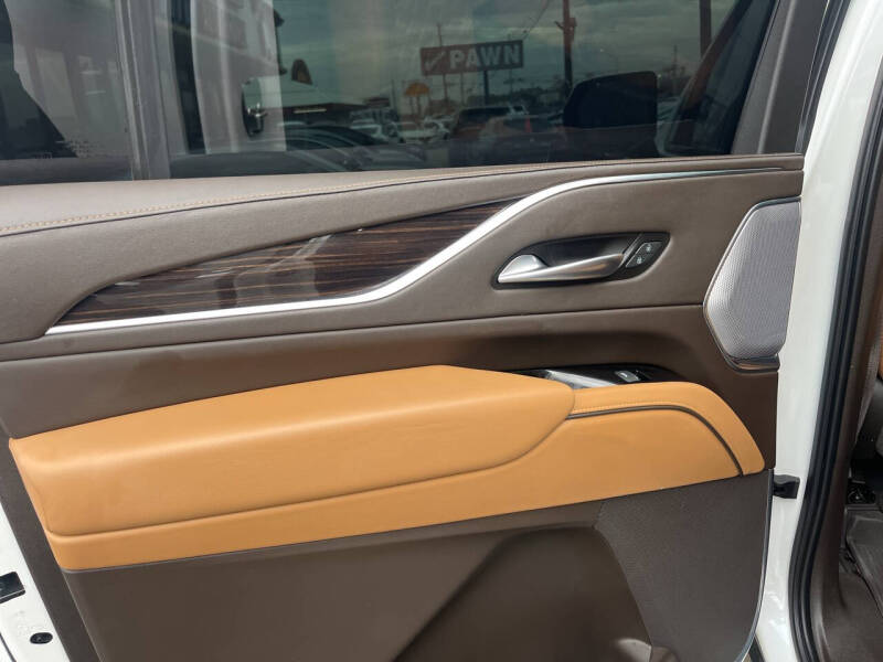 2021 Cadillac Escalade ESV Sport