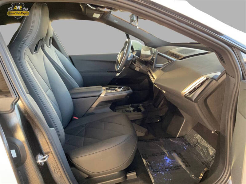 2024 BMW iX xDrive50