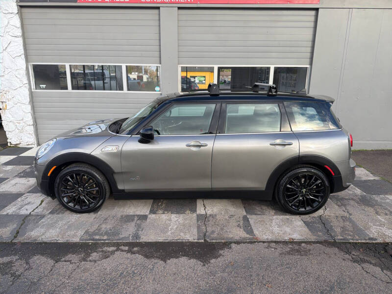 2017 MINI Clubman S's photo