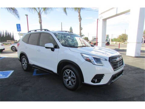 2023 Subaru Forester Premium