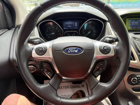 2012 Ford Focus SEL