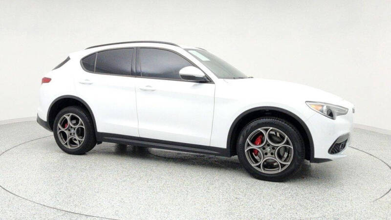 2022 Alfa Romeo Stelvio Sprint