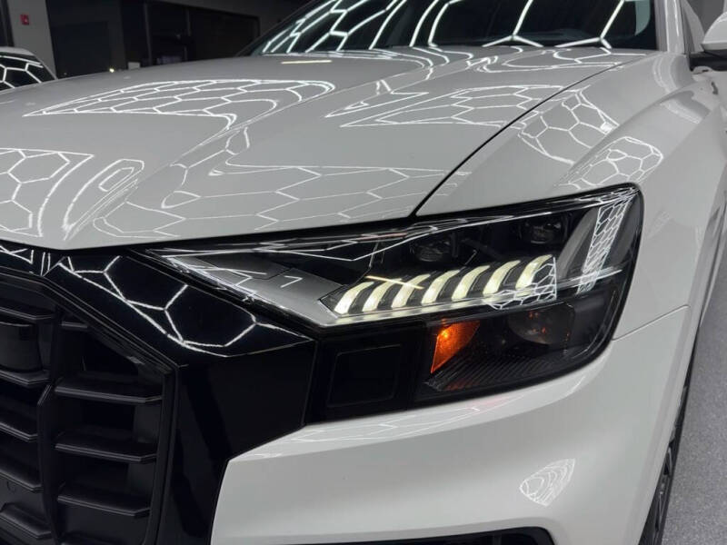 2020 Audi Q8 quattro Prestige 55 TFSI