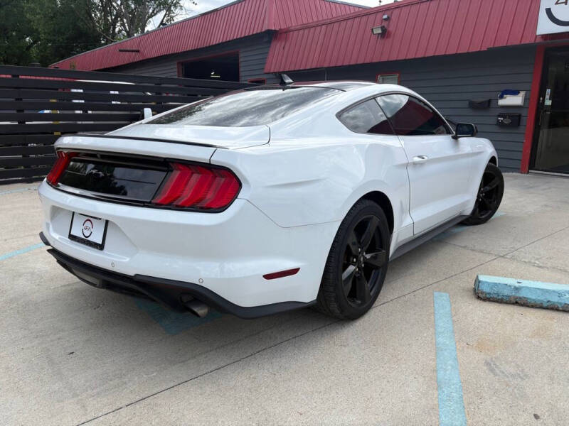 2021 Ford Mustang