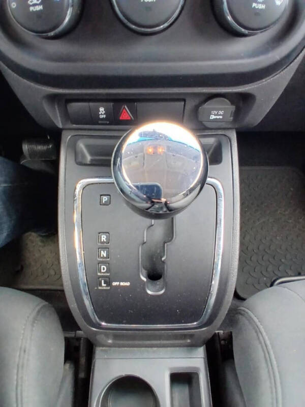 2012 Jeep Compass Sport