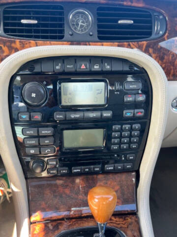 2004 Jaguar XJ-Series XJ8