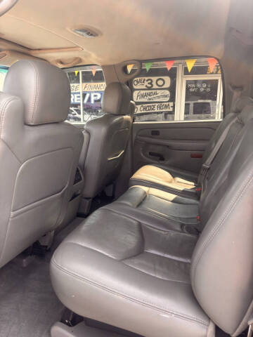 2005 Chevrolet Avalanche 1500 LS