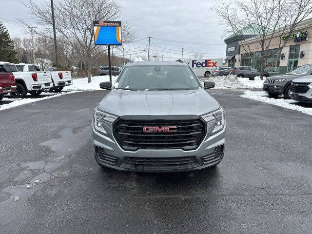 2023 GMC Terrain SLE
