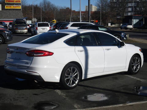 2019 Ford Fusion SEL