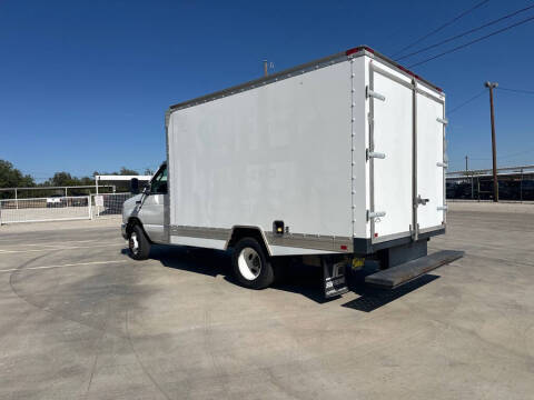 2013 Ford E-Series