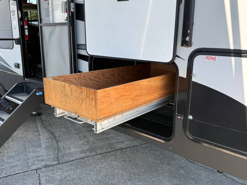 2023 Eclipse Recreational Vehicle Stellar