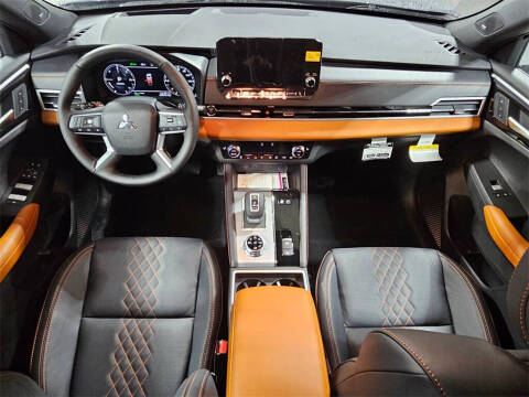 2025 Mitsubishi Outlander PHEV